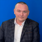 Роман Демиденко